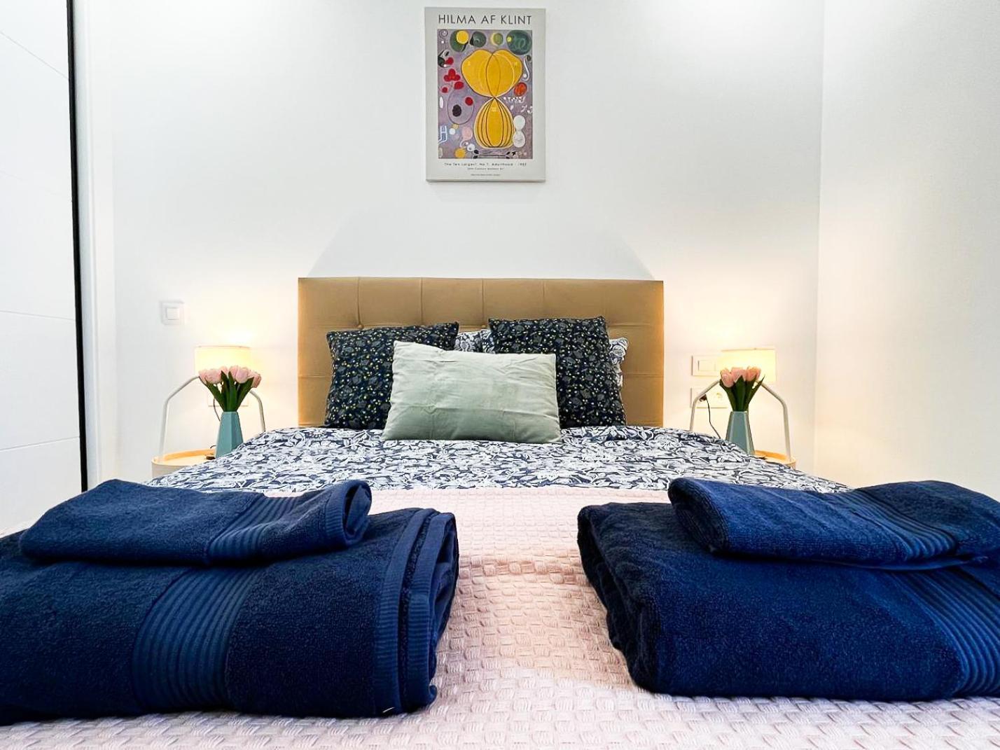 Centric Rooms In Мадрид Экстерьер фото